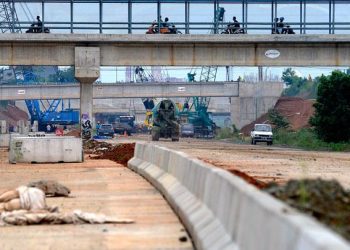 Jawa Barat Minta Pembangunan Jalan Tol Lingkar Selatan Bandung Dipercepat